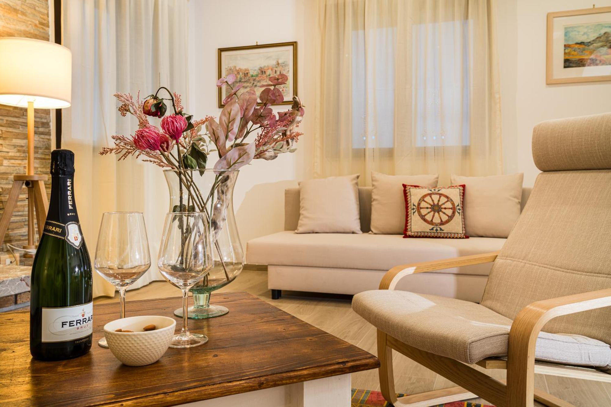 Nuciara Luxury Apartment Taormina Luaran gambar